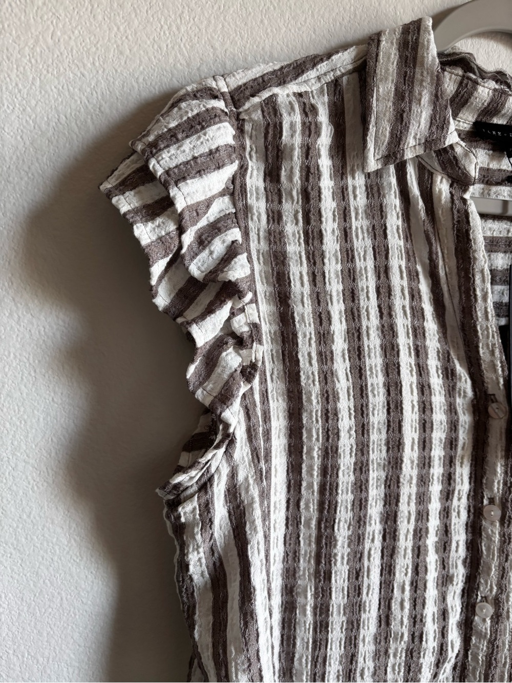 Striped Ruffle Sleeve Button-Front Top - NWT - Picture 4 of 6